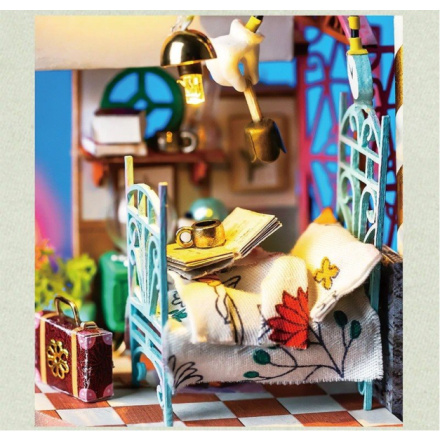 ROBOTIME Rolife DIY Mysterious World: Květinový dům s LED osvětlením 145757