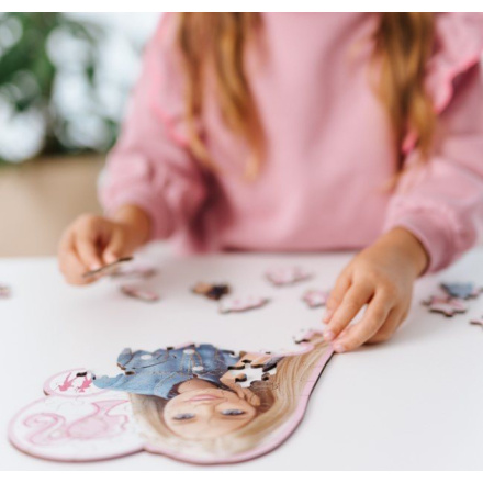 TREFL Wood Craft Junior puzzle Krásná Barbie 50 dílků 156888