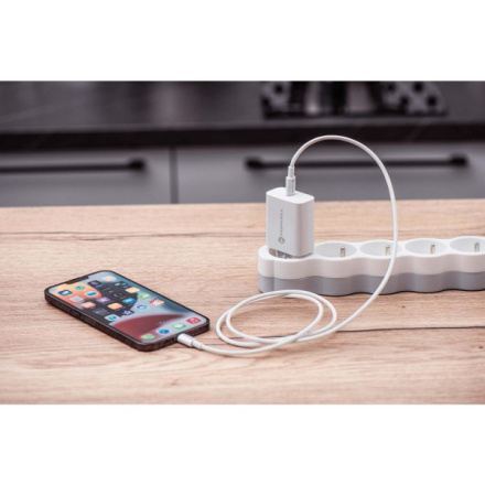 FORCELL F-ENERGY TFK-TC-20WPD travel charger Type C + cable Type C to Lightning PD QC4.0 3A 20W white 440721