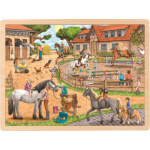 GOKI Dřevěné puzzle Jezdecká stáj 96 dílků 148276